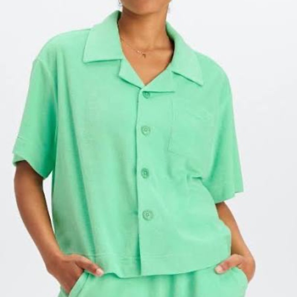 Fabletics Green Terrycloth Boxy Button Down Shirt Size M Athleisure ~ Spring! - Picture 1 of 5